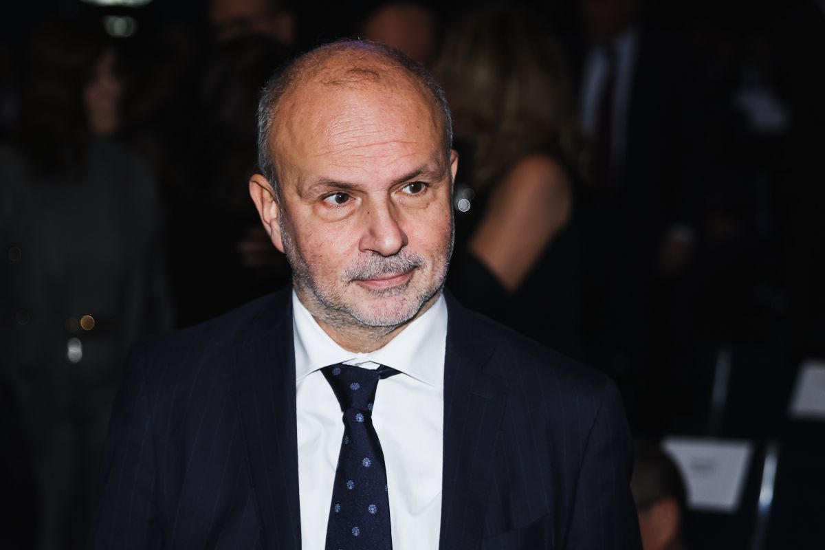 Liste d’attesa, Schillaci “Non c’è una guerra con le Regioni”