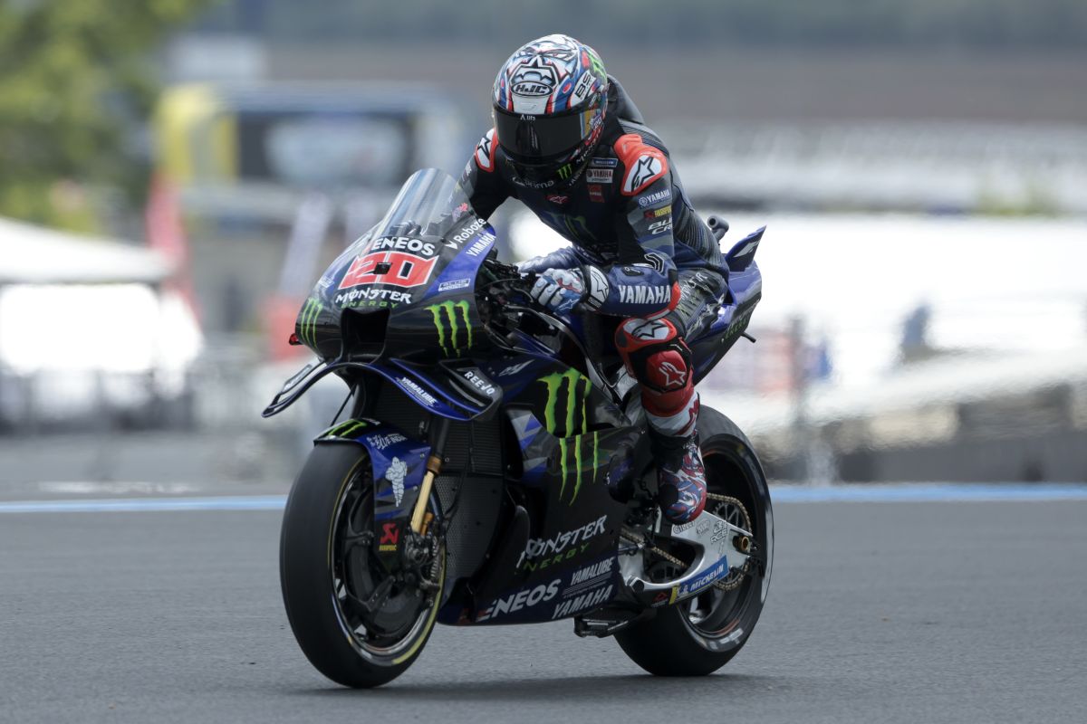 Quartararo in pole a Le Mans davanti ai fratelli Marquez