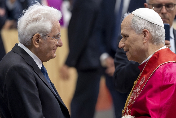 Mattarella alla messa d’inizio pontificato di Papa Leone