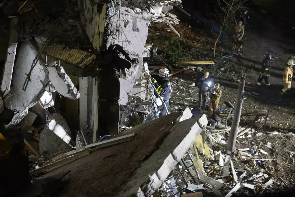 Ucraina, massiccio attacco aereo russo nella notte. Due bambini uccisi