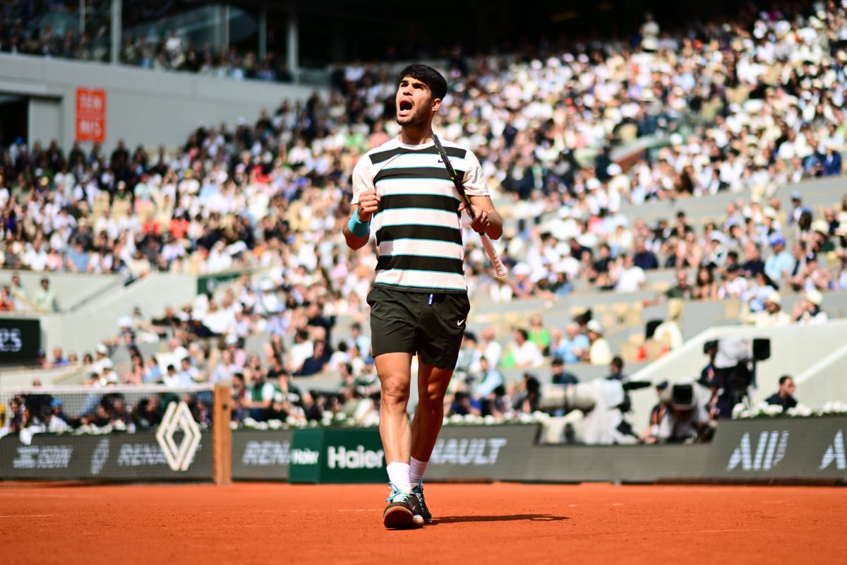 Alcaraz vince il Roland Garros, Sinner ko al super tie-break