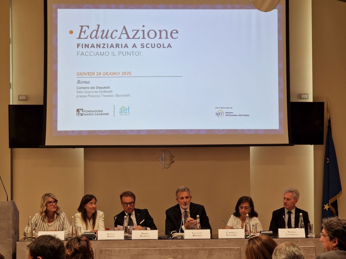 Educazione finanziaria, avviato insegnamento in un istituto su due