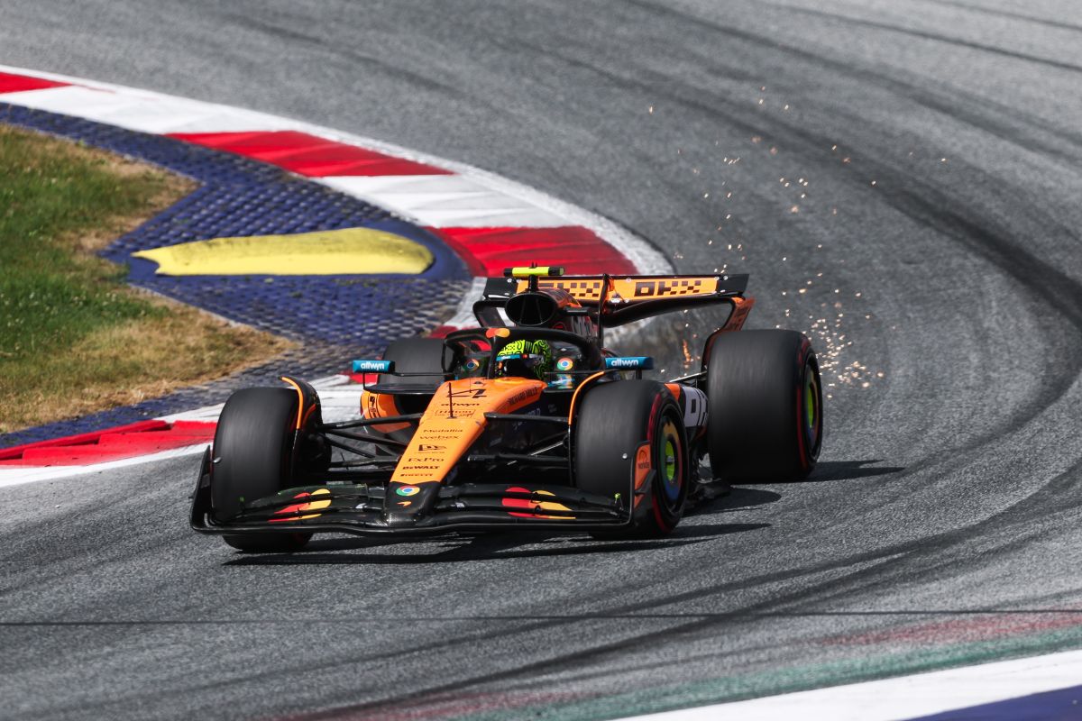 Norris pole in Austria davanti a Leclerc, Hamilton in seconda fila