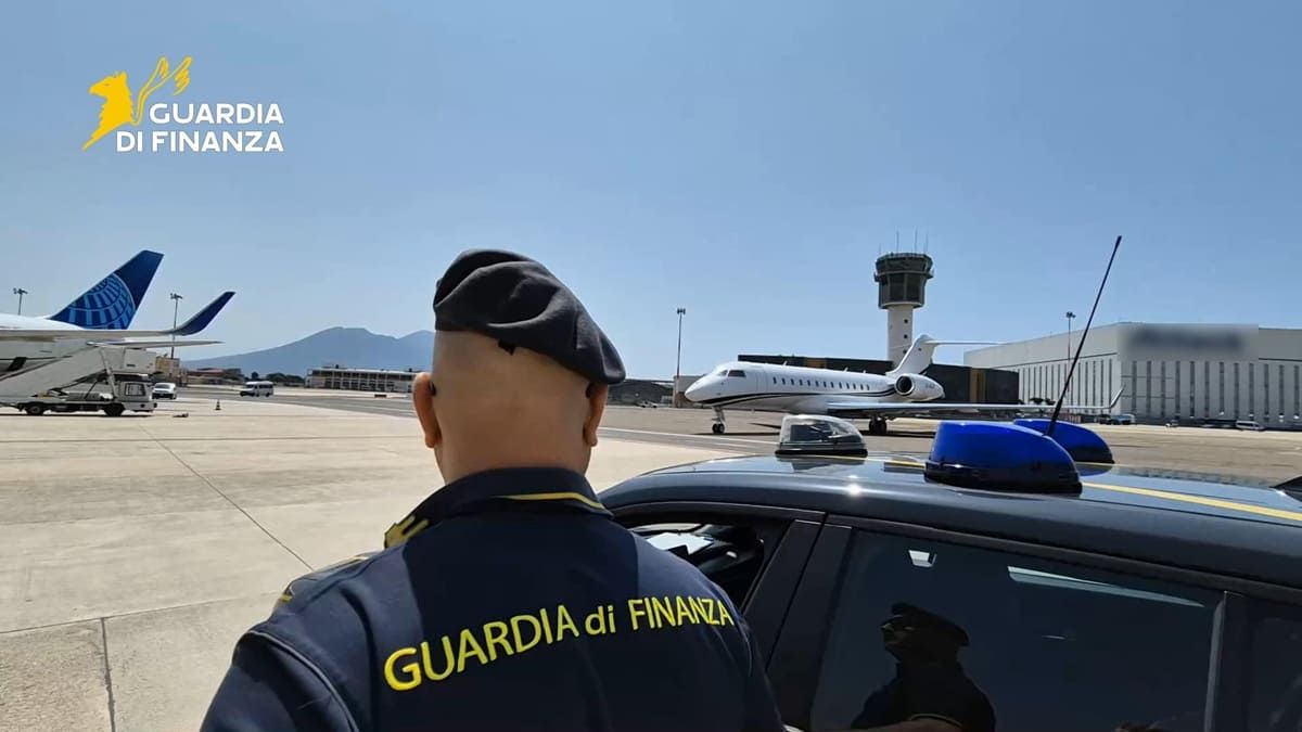 Maxi evasione su voli privati a Capodichino, coinvolte 134 società