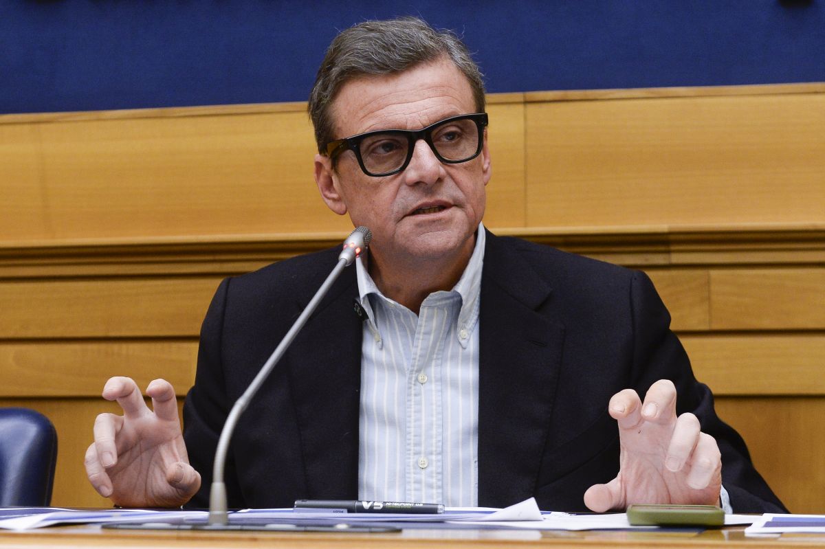 Calenda “Lontani dal campo largo. A Roma con la destra? Solo gossip”