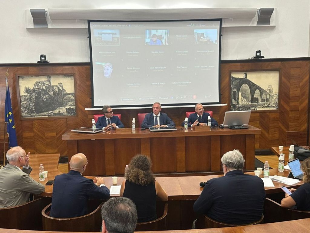 Urso “L’intesa sull’ex Ilva potrà incoraggiare gli investitori”