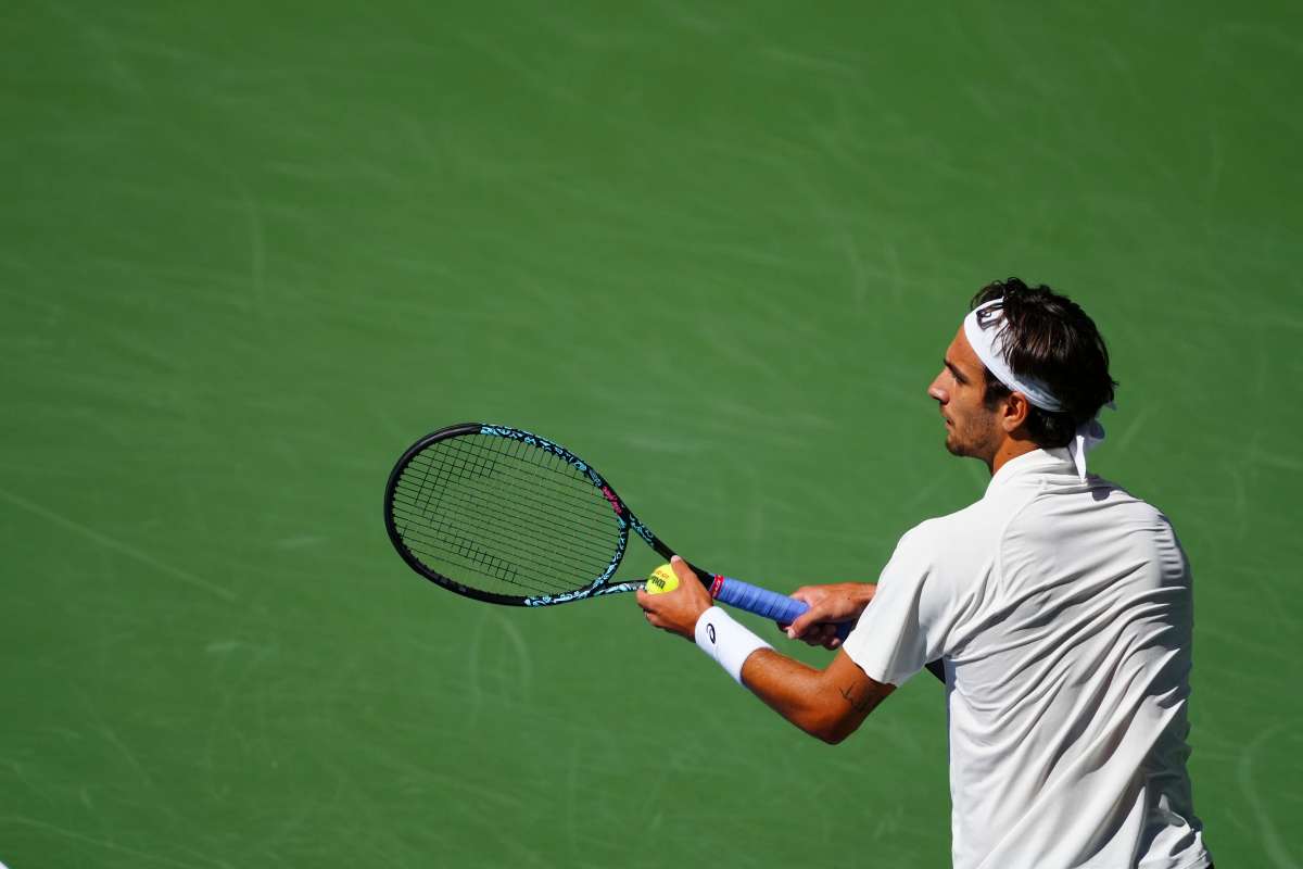 Cobolli si ritira, Musetti agli ottavi dell’Us Open