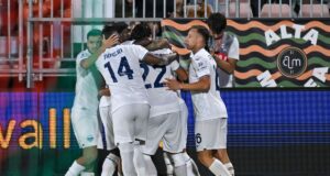 La Lazio batte il Venezia 2-0 e aggancia Roma e Inter in testa